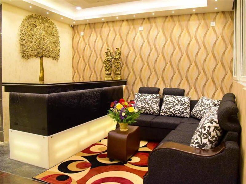Hotel Sumith Palace Пудучеррі Екстер'єр фото